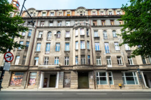 Duże 2 pokoje w centrum miasta przy EC1